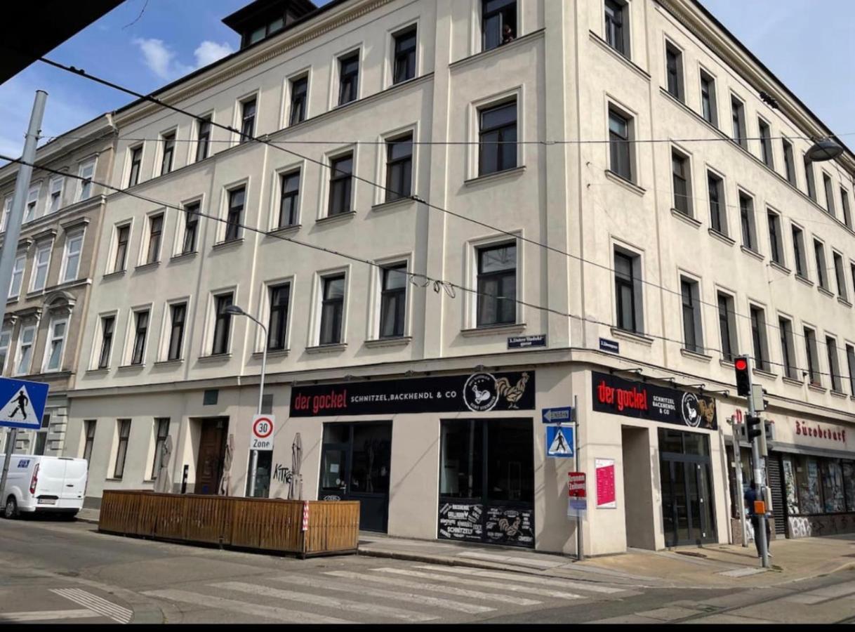 Klimatisiertes Dachgeschoss City Apartment In Zentrum Wiens Exterior photo